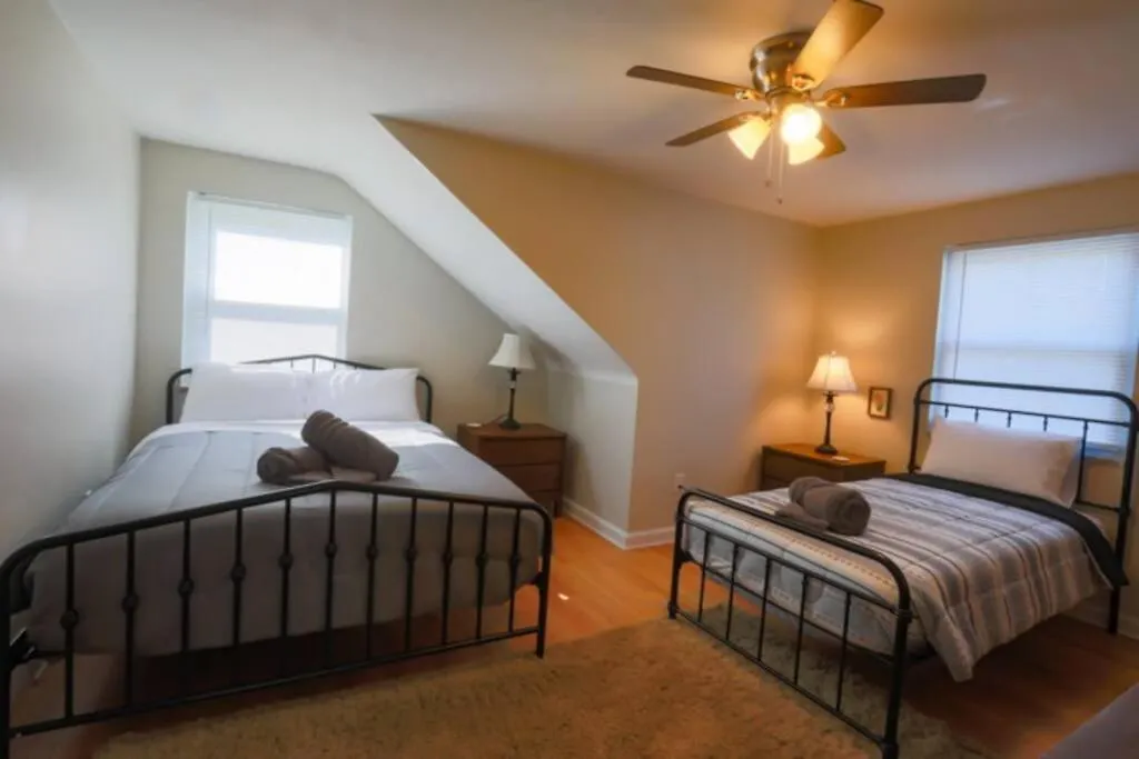Close To City * Charming Central Xl Cape Cod * Airport Pittsburgh