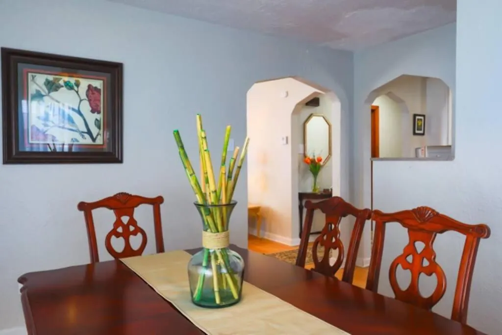 Close To City * Charming Central Xl Cape Cod * Airport Pittsburgh 0*,